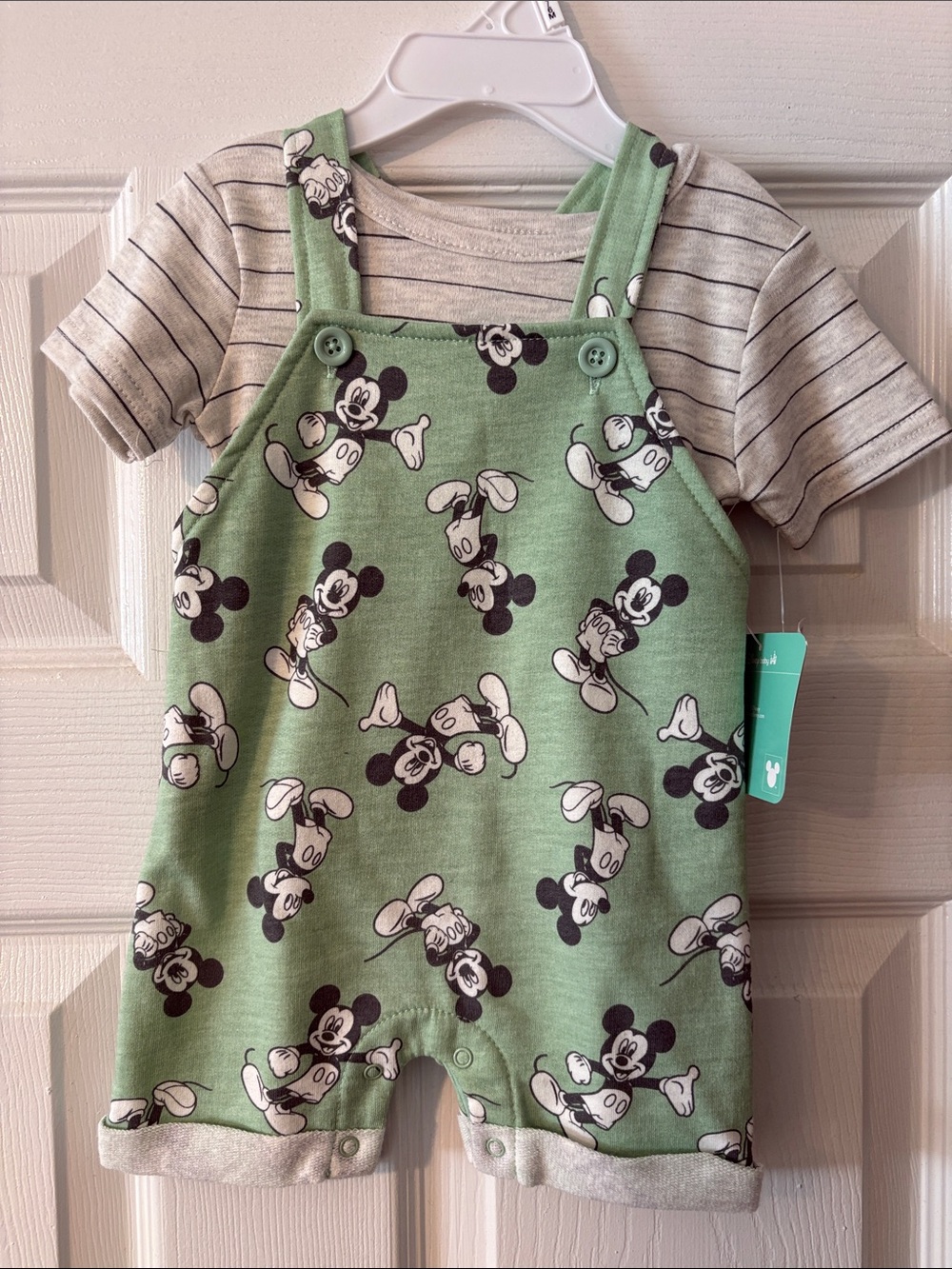 Disney Green and Cream Mickey Mouse Matching Set